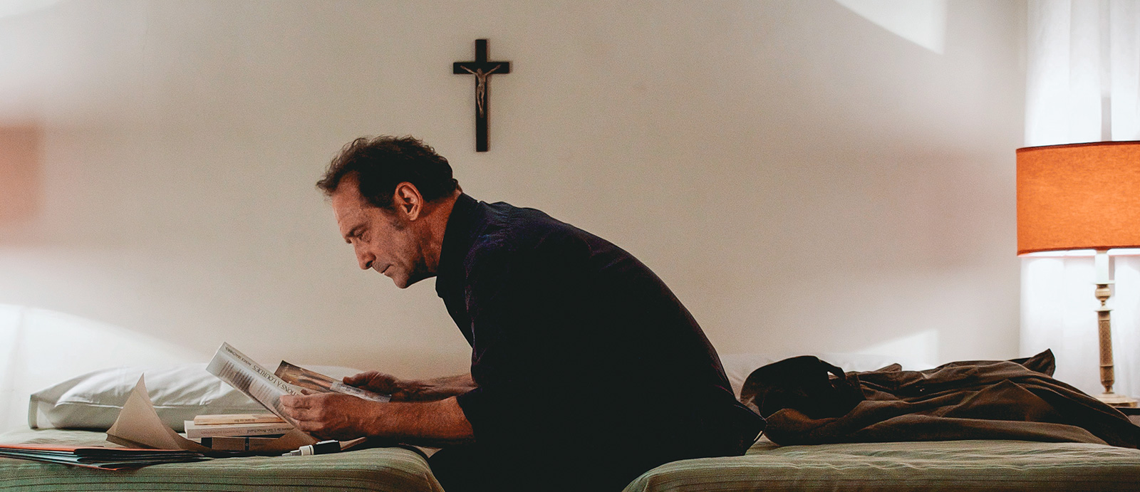 TRA TRUE DETECTIVE E DAN BROWN, IL NUOVO NOIR D’INCHIESTA CON VINCENT LINDON